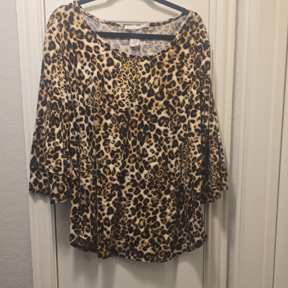 Brown and Tan Relaxed 3/4 Sleeve Blouse